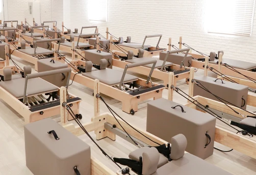 リントスル新宿西口駅前店